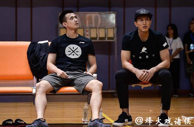 双后场的不同诠释，广东队与辽宁队的鲜明对比